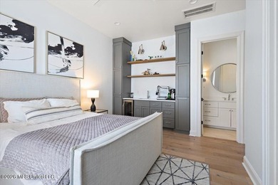 Stunning home with scenic views of 18th hole on Reunion's - photo 8