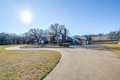 (private lake, pond, coastal) Home For Sale in Crowley Texas