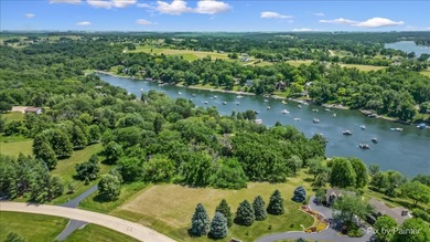 An extraordinary chance to own one of the most desirable - photo 8