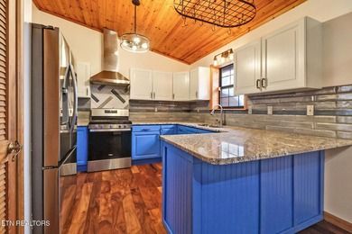 Welcome to this beautifully updated 2-bedroom, 2-bath home - photo 11