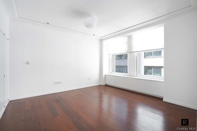 Welcome home to this glamorous corner One Bedroom apartment at - photo 12