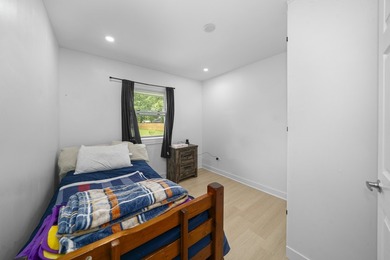 If you're looking for an affordable, move in ready home in Lake - photo 15