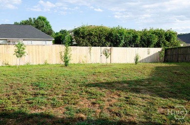 NEW PRICE! Welcome home to this beautifully updated 4-bedroom - photo 19