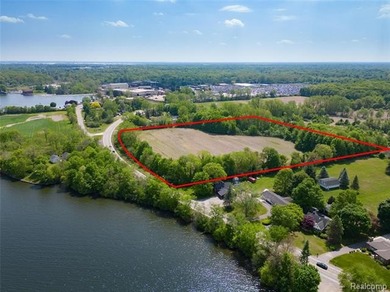 RARE & PRIME OPPORTUNITY FOR BUILDER/DEVELOPER WITH THIS PRIZED - photo 22