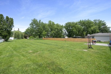 If you're looking for an affordable, move in ready home in Lake - photo 25