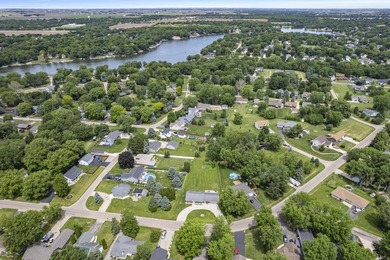 If you're looking for an affordable, move in ready home in Lake - photo 28