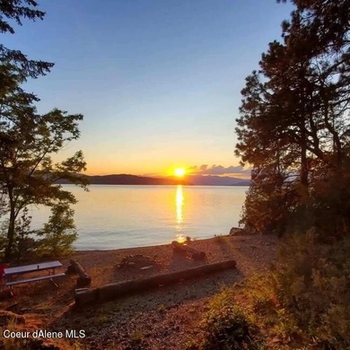 Welcome to historic Cottage Island, a picturesque retreat - photo 29