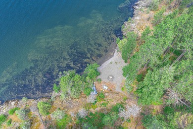 Welcome to historic Cottage Island, a picturesque retreat - photo 36