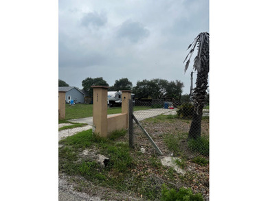 Acreage, privacy, and location! It doesn't get much better than - photo 10