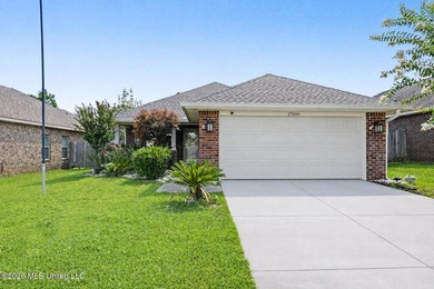 Adorable home located in Palm Ridge Estates in NORTH BILOXI - photo 1
