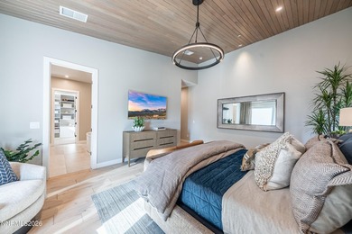 Penthouse Villa with beautiful North-facing views of Peavine - photo 13