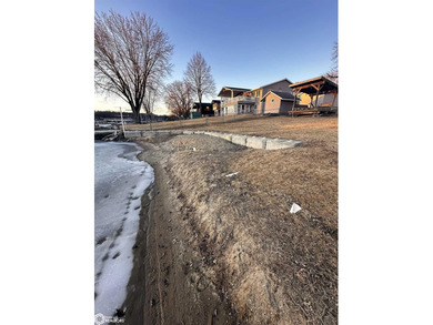 Experience Panoramic lake front views with second tier pricing - photo 30