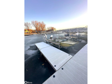 Experience Panoramic lake front views with second tier pricing - photo 31