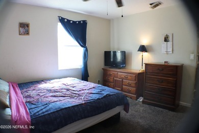 Charming 4-bedroom Home in San Mateo. Step inside to find an - photo 31