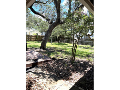 Among the large oaks in desirable *Old Rockport*. Well - photo 2