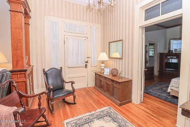 Escape to your own private retreat. This 3 bedroom 2 bathroom - photo 48