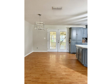 Beautiful 4 Bedroom, 2 bath home with exceptional outdoor living - photo 7