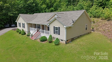 (private lake, pond, coastal) Home For Sale in Marion North Carolina