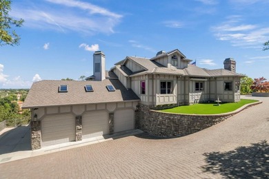 Knoll top estate boasts panoramic views! Wheelchair - photo 5