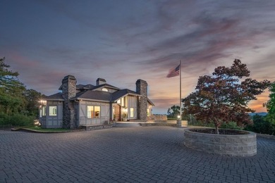 Knoll top estate boasts panoramic views! Wheelchair - photo 9