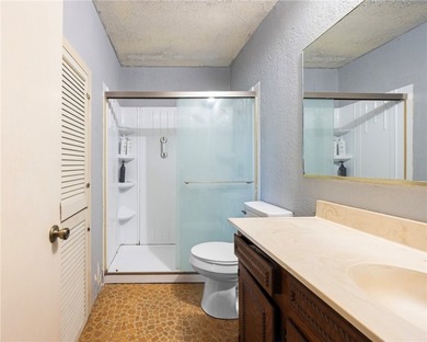 This Ingleside on the Bay home welcomes you with 3 bedroom, 2 - photo 11