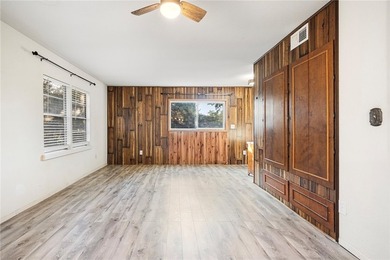 This Ingleside on the Bay home welcomes you with 3 bedroom, 2 - photo 12