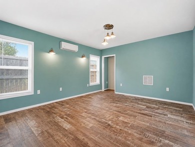 Welcome to 809 N Kossuth, a completely updated and remodeled 3 - photo 15