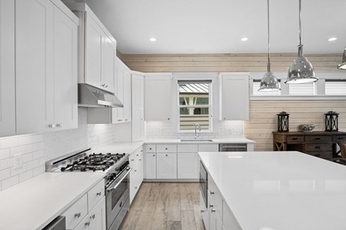 Effortless waterfront living begins here-this fully furnished - photo 8