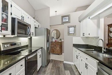 Welcome to this beautiful Palm Harbor pool home, offering over 1 - photo 20