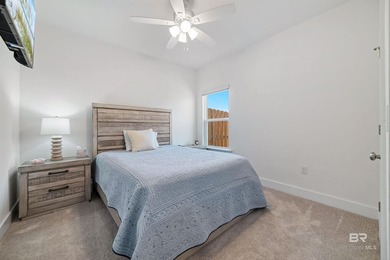 Absolutely stunning corner unit, Can be Sold Furnished with - photo 22
