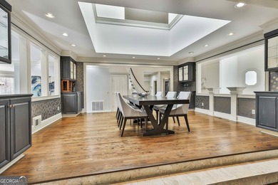 Welcome to this Smokerise Estate, where timeless elegance meets - photo 25
