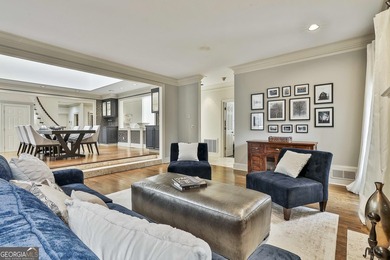 Welcome to this Smokerise Estate, where timeless elegance meets - photo 28