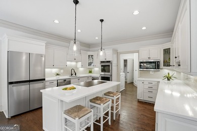 Welcome to this Smokerise Estate, where timeless elegance meets - photo 34