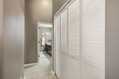 Welcome to this beautiful Palm Harbor pool home, offering over 1 - photo 34