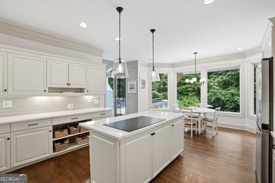Welcome to this Smokerise Estate, where timeless elegance meets - photo 36