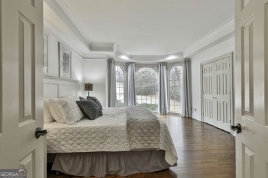 Welcome to this Smokerise Estate, where timeless elegance meets - photo 38