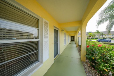 If you are looking for a TURNKEY FULLY FURNISHED, GROUND FLOOR - photo 38