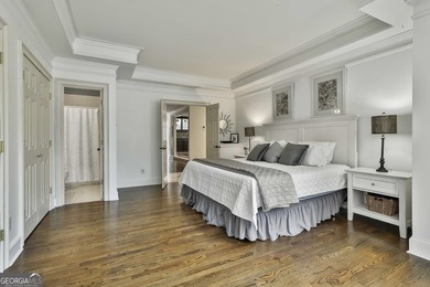 Welcome to this Smokerise Estate, where timeless elegance meets - photo 40