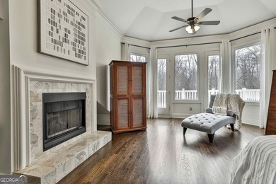 Welcome to this Smokerise Estate, where timeless elegance meets - photo 48