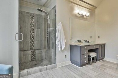 Welcome to this Smokerise Estate, where timeless elegance meets - photo 53