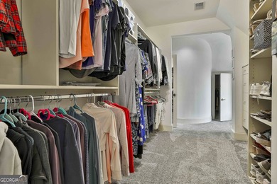 Welcome to this Smokerise Estate, where timeless elegance meets - photo 54