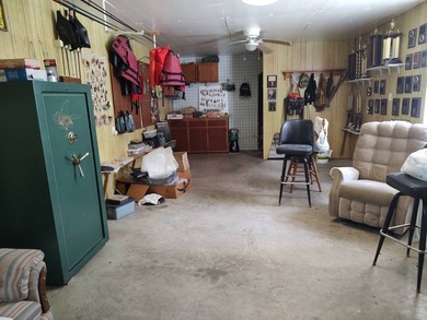 Located just minutes from Paris Landing State Park and Kentucky - photo 4