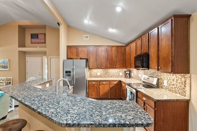 Now is your chance to own this beautifully maintained 2 bedroom - photo 7