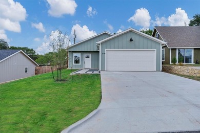 Lake Granbury Home For Sale in Granbury Texas