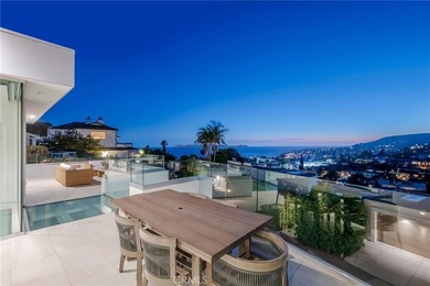 Perched high in the exclusive Temple Hills enclave of Laguna - photo 5