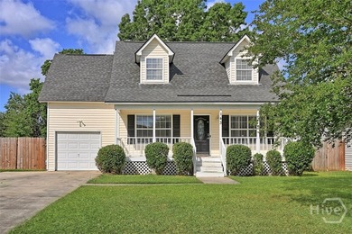 Spacious 3-bedroom, 2-bath home located at 143 Cambridge Drive - photo 4
