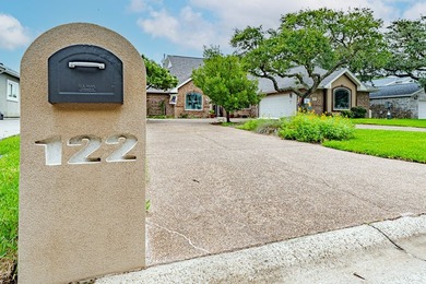 Rockport Country Club custom home offering exceptional space - photo 2