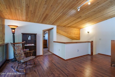 Year-round Coolin cabin perfectly positioned for adventure and - photo 15