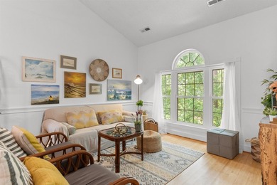 CHECK OUT THIS AMAZING UNIT on ARROWHEAD GOLF COURSE IN - photo 16