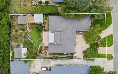Rockport Country Club custom home offering exceptional space - photo 9